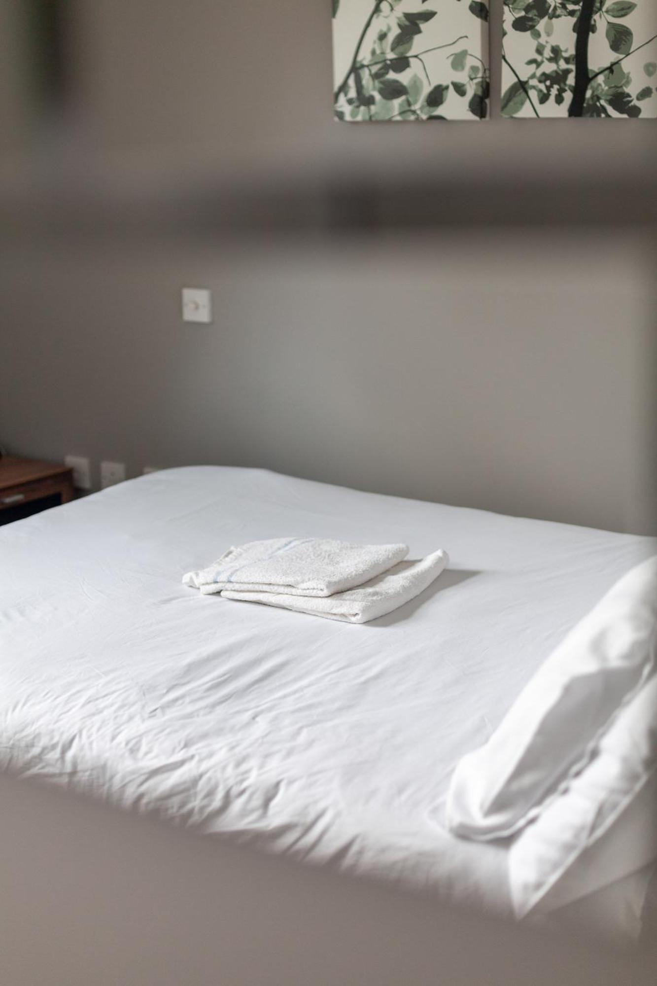 Deluxe Holborn Two Bedroom Apartment ลอนดอน ภายนอก รูปภาพ